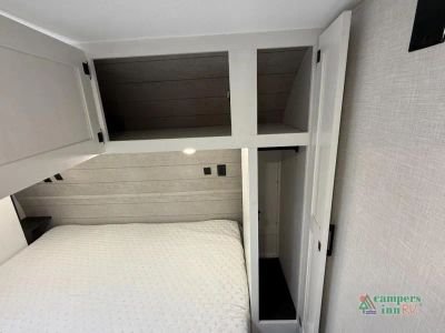 2026 Venture RV Campbound — photo 40 view