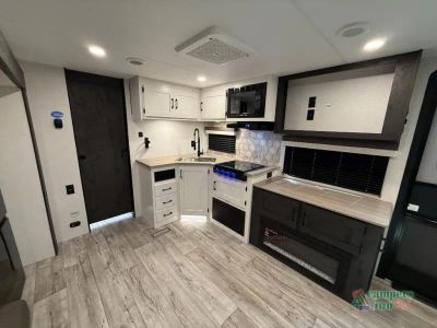 2026 Venture RV Campbound — photo 9 view