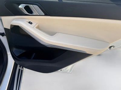 2022 BMW X5 — photo 32 view