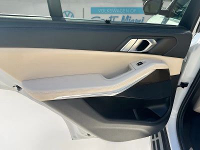 2022 BMW X5 — photo 27 view