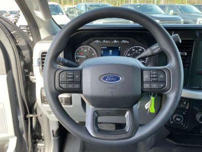 2026 Ford F-250SD — photo 13 view