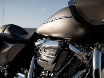 2017 Harley-Davidson Road Glide - Photo 17