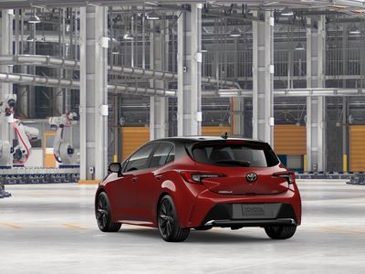 2026 Toyota Corolla Hatchback — photo 7 view