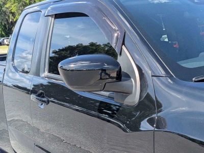 2022 Nissan Frontier — photo 10 view