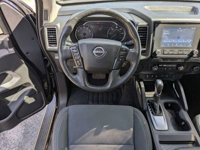 2022 Nissan Frontier — photo 14 view