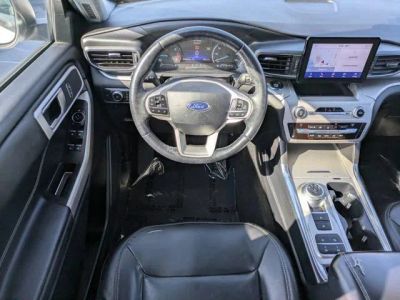 2021 Ford Explorer — photo 12 view