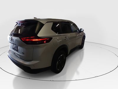 2025 Nissan Rogue - Photo 7