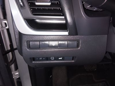 2025 Nissan Rogue - Photo 13