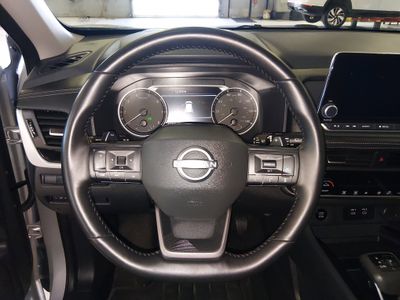 2025 Nissan Rogue - Photo 12
