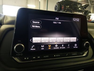 2025 Nissan Rogue - Photo 16