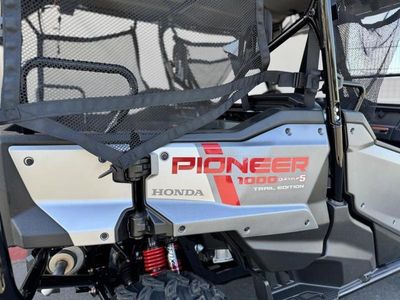 2025 Honda Pioneer 1000-5 Trail Special Edition - Photo 13