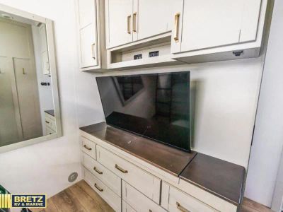 2024 Brinkley Model Z - Photo 20