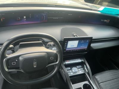 2024 Lincoln Nautilus - Photo 14