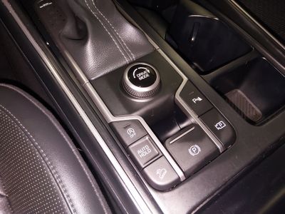 2024 Kia Sorento — photo 16 view