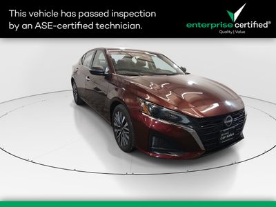 2024 Nissan Altima - Photo 1