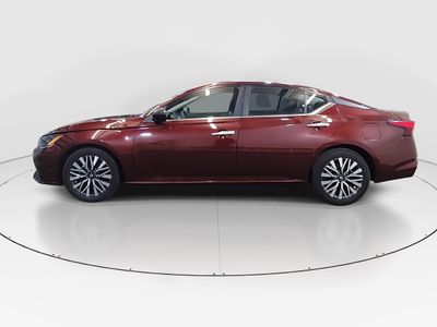 2024 Nissan Altima - Photo 4