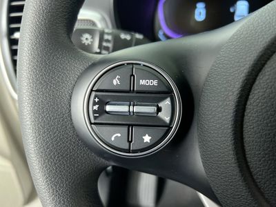 2025 Kia Soul - Photo 17