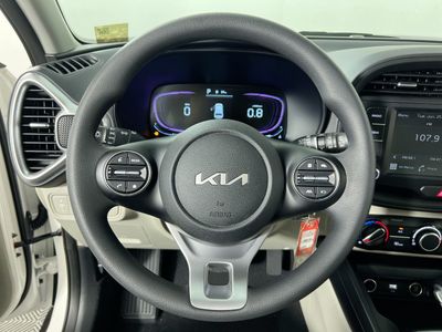 2025 Kia Soul - Photo 16