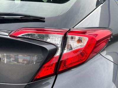 2021 Toyota C-HR - Photo 17