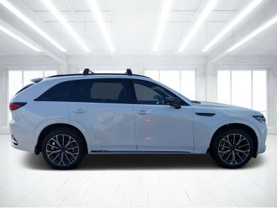 2026 Mazda CX-70 — side profile view