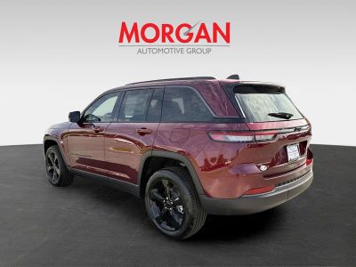 2026 Jeep Grand Cherokee — detail view