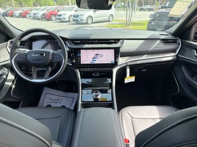2026 Jeep Grand Cherokee — photo 25 view