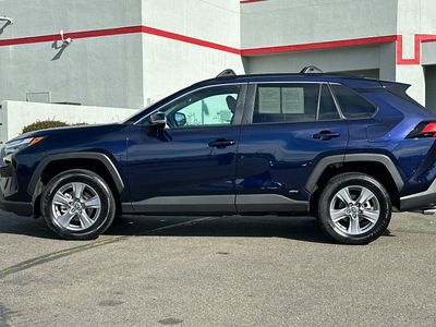 2022 Toyota RAV4 - Photo 9
