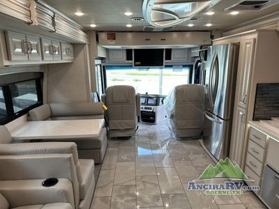 2026 Fleetwood RV Discovery - Photo 11