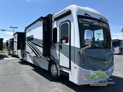 2026 Fleetwood RV Discovery - Photo 2