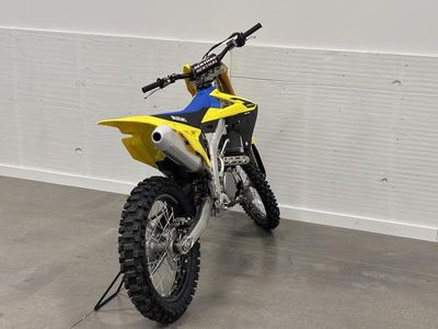 2026 Suzuki RM-Z450 - Photo 8