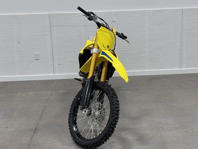 2026 Suzuki RM-Z450 - Photo 1