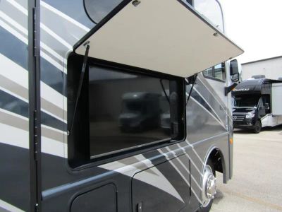 2024 Holiday Rambler INVICTA - Photo 27