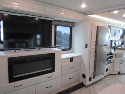 2024 Holiday Rambler INVICTA - Photo 25