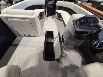 2026 Harris Flotebote CRUISER 230 - Photo 12