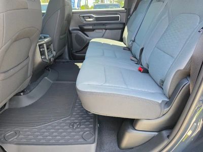 2026 Ram 1500 — photo 8 view