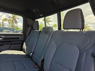 2026 Ram 1500 — photo 7 view
