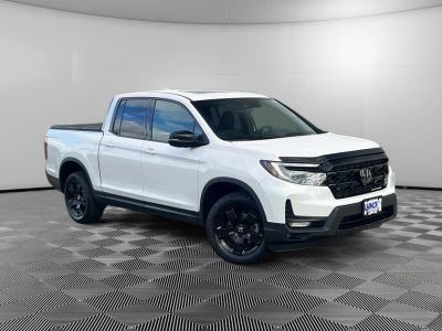 2025 Honda Ridgeline — detail view