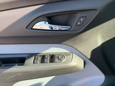 2027 Chevrolet Bolt - Photo 31