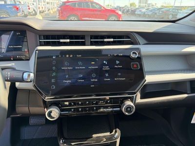 2027 Chevrolet Bolt - Photo 24