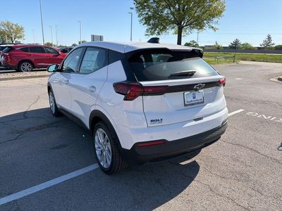 2027 Chevrolet Bolt - Photo 5