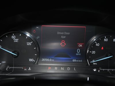 2022 Ford Escape - Photo 13