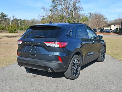 2022 Ford Escape - Photo 3