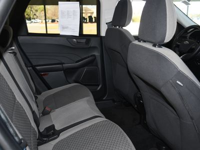 2022 Ford Escape - Photo 17