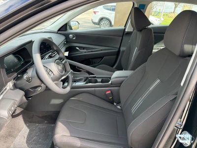 2026 Hyundai Elantra Hybrid - Photo 16
