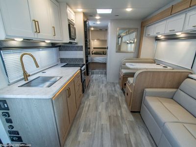 2026 Thor Motor Coach Four Winds - Photo 8
