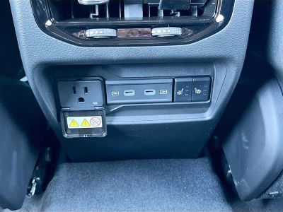2026 Jeep Grand Cherokee — photo 21 view