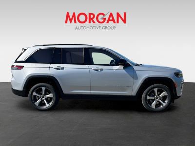 2026 Jeep Grand Cherokee — photo 8 view