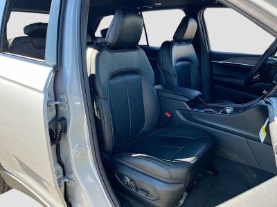 2026 Jeep Grand Cherokee — photo 24 view