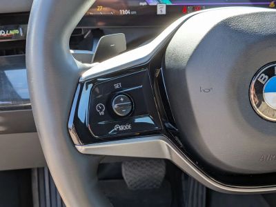 2025 BMW 5 Series - Photo 15