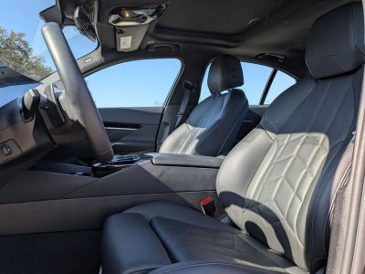 2025 BMW 5 Series - Photo 12